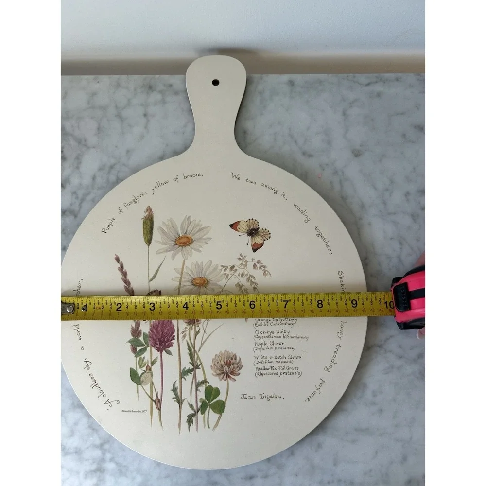 Webb & Bower Floral Round Wood Cutting Board With Handle, 12-Inch, Vintage